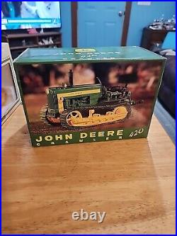 1998 New In Box ERTL #5596TA Plow City Farm Show John Deere Crawler 420