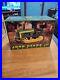 1998_New_In_Box_ERTL_5596TA_Plow_City_Farm_Show_John_Deere_Crawler_420_01_tye