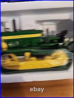 1998 New In Box ERTL #5596TA Plow City Farm Show John Deere Crawler 420