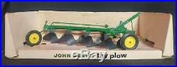 1/16 Ertl John Deere Farm Toy Pull Type 4 bottom Tillage Plow Bubble Box