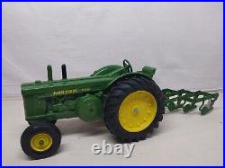 1/16 Eska Ertl John Deere R Tractor with 4 Bottom Plow m