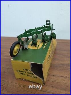 1/16 Eska Farm Toy John Deere 4 bottom plow Tractor Implement With Box