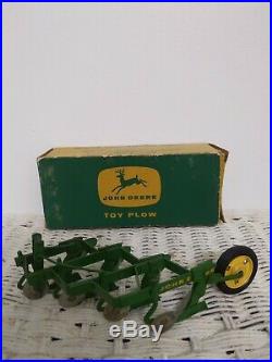 1/16 Eska Farm Toy John Deere 4 bottom plow in box