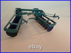 1/16 Eska John Deere KBA Disc Harrow