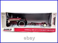 1/16 International Harvester Farmall 560 Tractor With 5 Bottom Plow 1/16 International Harvester Farmall 560 Tractor With 5 Bottom Plow