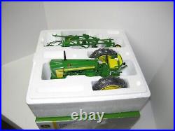 1/16 JOHN DEERE 620 with 555 PLOW PRECISION HERITIGE SERIES NIB new toy