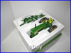 1/16 JOHN DEERE 620 with 555 PLOW PRECISION HERITIGE SERIES NIB new toy