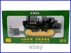1/16 John Deere 2010 Crawler With Blade Plow City Show Ertl