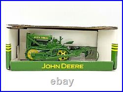 1/16 John Deere Lindeman Crawler With Cultivator