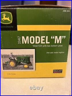 1/16 John Deere M Tractor With 2 Bottom Plow