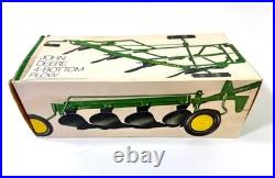 1/16 Vintage 1970's Original Ertl #527 John Deere Toy 4-Bottom Plow In Box