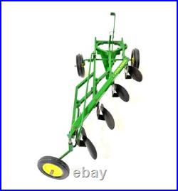 1/16 Vintage 1970's Original Ertl #527 John Deere Toy 4-Bottom Plow In Box