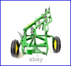 1/16 Vintage 1970's Original Ertl #527 John Deere Toy 4-Bottom Plow In Box