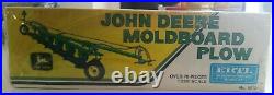 1/25 Ertl John Deere Moldboard Plow #8012 Factory Sealed
