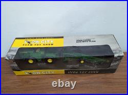 1/32 Ertl Toy John Deere 8010 Tractor With Plow Set 2009 Plow City Edition