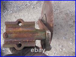 20 rolling cutter with hub & John Deere plow holder 218954B1 JD bracket mount