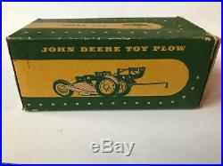 ANTIQUE EARLY JOHN DEERE TRACTOR 2 BOTTOM CYLINDER TOY PLOW with box Gift