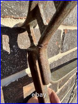 Antique Single Wheel Cultivator Plow Garden Tool Early John Deere Style