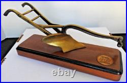 Bronze 150th Anniversary 1837-1987 Dealer Award John Deere Single Shovel Plow