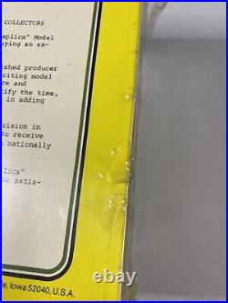 ERTL JOHN DEERE MOLDBOARD PLOW 1/25 Blueprint Model Kit #8012 Sealed Box