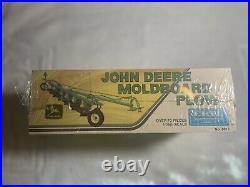 ERTL JOHN DEERE MOLDBOARD PLOW 1/25 Blueprint Model Kit #8012 StillSealed Box