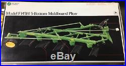 ERTL John Deere Model F145H 5-Bottom Moldboard Plow Precision #6 1/16 NIB