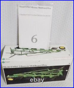 Ertl 1/16 Scale John Deere F145h-5 Bottom Molboard Plow Nib # 16 Coin & P/work Ertl 1/16 Scale John Deere F145h-5 Bottom Molboard Plow Nib # 16 Coin & P/work