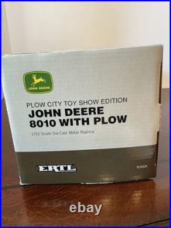 Ertl John Deere 1/32 Scale 8010 Tractor Withplow Farm Toy Show Edition 2009