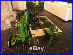 Ertl John Deere 40T Tractor w 2 Bottom Plow Collectors Center 1/16 #15138A 2005