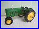 Ertl_John_Deere_Model_40T_Tractor_Collectors_Center_Series_No_box_or_plow_NICE_01_td