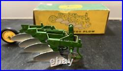 Eska John Deere 4 bottom plow With Box 1/16