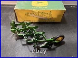Eska John Deere 4 bottom plow With Box 1/16