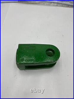 Hydraulic Cylinder Rod End R82294 Fits John Deere 610 735 960 980 985 1690 1810