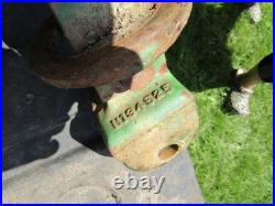 JOHN DEERE 1600 CHISEL PLOW VIBRA-SHANK clamp & yoke bracket assembly N134525 JOHN DEERE 1600 CHISEL PLOW VIBRA-SHANK clamp & yoke bracket assembly N134525