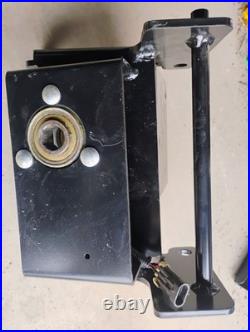 JOHN DEERE FRONT HITCH BRACKET 1026R 1023E 1025R LVA22590 with Bearings NEW