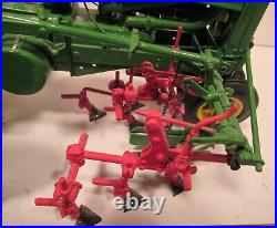 JOHN DEERE MODEL A TRACTOR 290 Series CULTIVATOR Precision Classics 2 #5633 JOHN DEERE MODEL A TRACTOR 290 Series CULTIVATOR Precision Classics 2 #5633