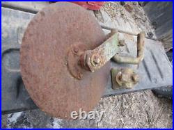 JOHN DEERE PLOW FRONT COULTER ROLLING CUTTER WithMOUNTING BRACKET MT2 M MT JOHN DEERE PLOW FRONT COULTER ROLLING CUTTER WithMOUNTING BRACKET MT2 M MT
