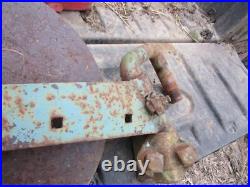 JOHN DEERE PLOW FRONT COULTER ROLLING CUTTER WithMOUNTING BRACKET MT2 M MT JOHN DEERE PLOW FRONT COULTER ROLLING CUTTER WithMOUNTING BRACKET MT2 M MT