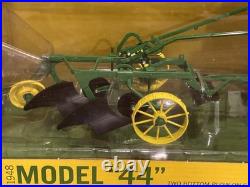 John Deere 1948 Model 44 2B On Steel 1/16 Diecast Farm Replica by SpecCast