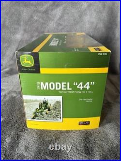John Deere 1948 Model 44 2B On Steel 1/16 Diecast Farm Replica by SpecCast