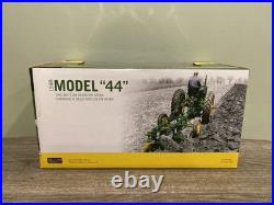 John Deere 1948 Model 44 2B On Steel 1/16 Diecast Farm Replica by SpecCast
