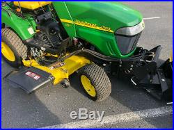 John Deere 2305 Amazing Barn Find! 4X4 Plow Mower Tractor with Only 2 Hours