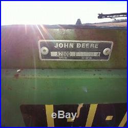 John Deere 2800 5-bottom variable width plow. Spring reset