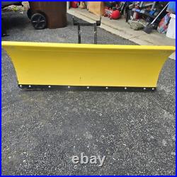John Deere 48 Front Blade Snow Plow M03481X Fits 200 Series & 300 Series John Deere 48 Front Blade Snow Plow M03481X Fits 200 Series & 300 Series