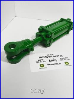 John Deere AHC16456 Hydraulic Cylinder Plow Part