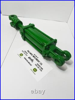 John Deere AHC16456 Hydraulic Cylinder Plow Part