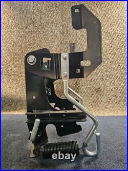 John Deere AM149019 Hitch Assembly for 44 inch Snow Blower Attachment
