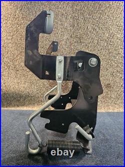 John Deere AM149019 Hitch Assembly for 44 inch Snow Blower Attachment