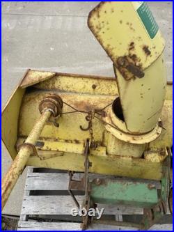John Deere E0036 Model 36 Snow Thrower