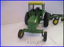 John Deere Farm Toy Tractor 3010 Custom with 4 bottom trailer plow 1/16 Ertl